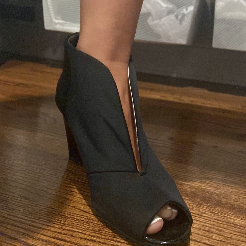 Nice black dress shoes